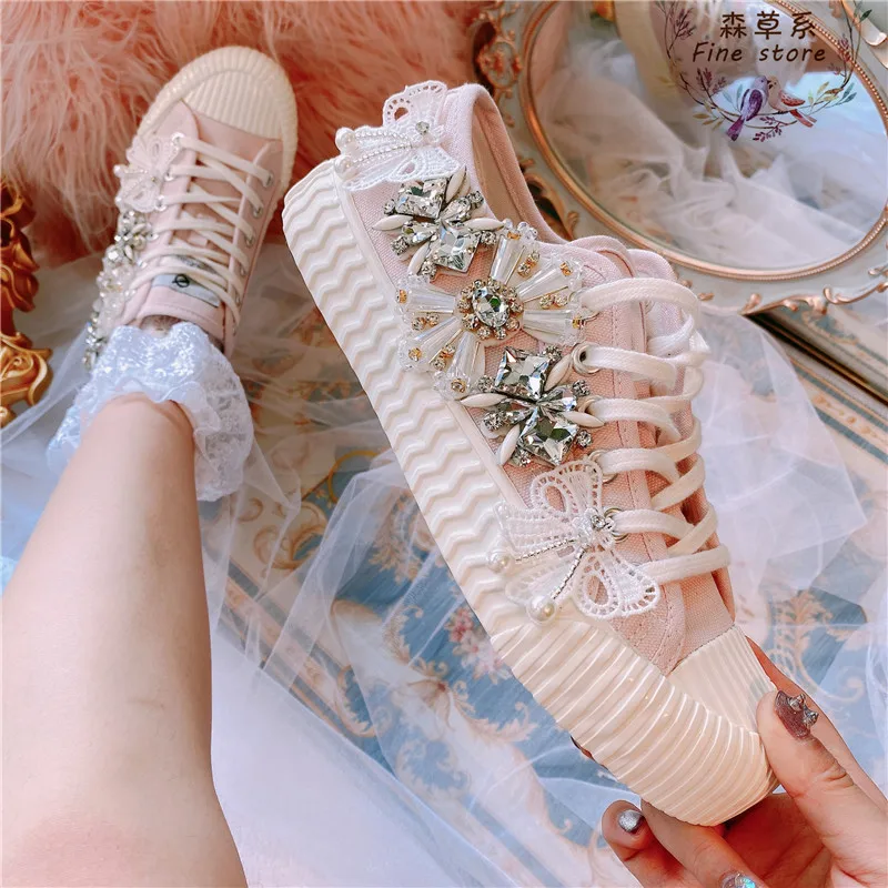 New European heavy duty rhinestones lacing small white shoes fashion Korean version of the versatile low top trend espadrilles