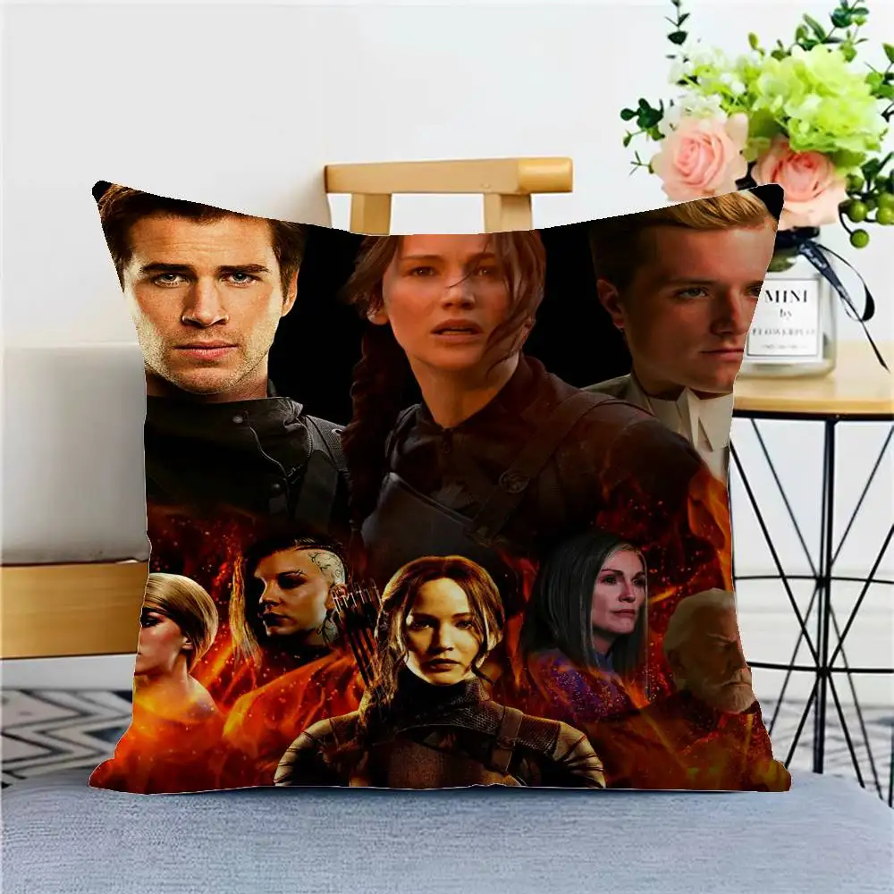 The Hunger Games 3 أغطية وسائد أريكة كرتونية ديكور منزلي بطباعة على الوجهين غطاء وسادة قصير لطيف من القطيفة #4