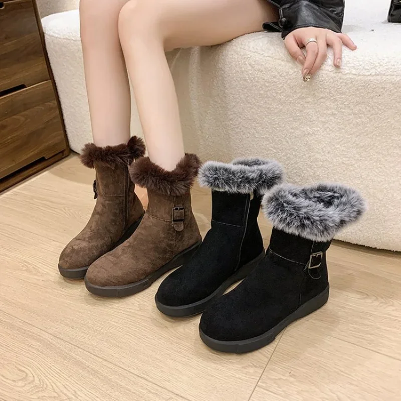 

2025 New Women's Premium Snow Boots Suede Slip-On Ankle Boots with Metal Accents & Non-Slip Sole Winter Comfort Booties