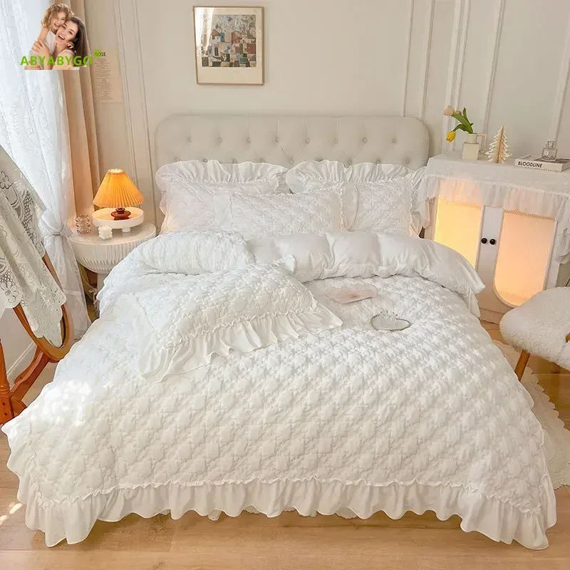 Vintage Winter Bedding Set French Double Layer Ruffle Carved Milk Velvet Duvet Cover Plush Quilt Cover Bed Sheet and Pillowcase