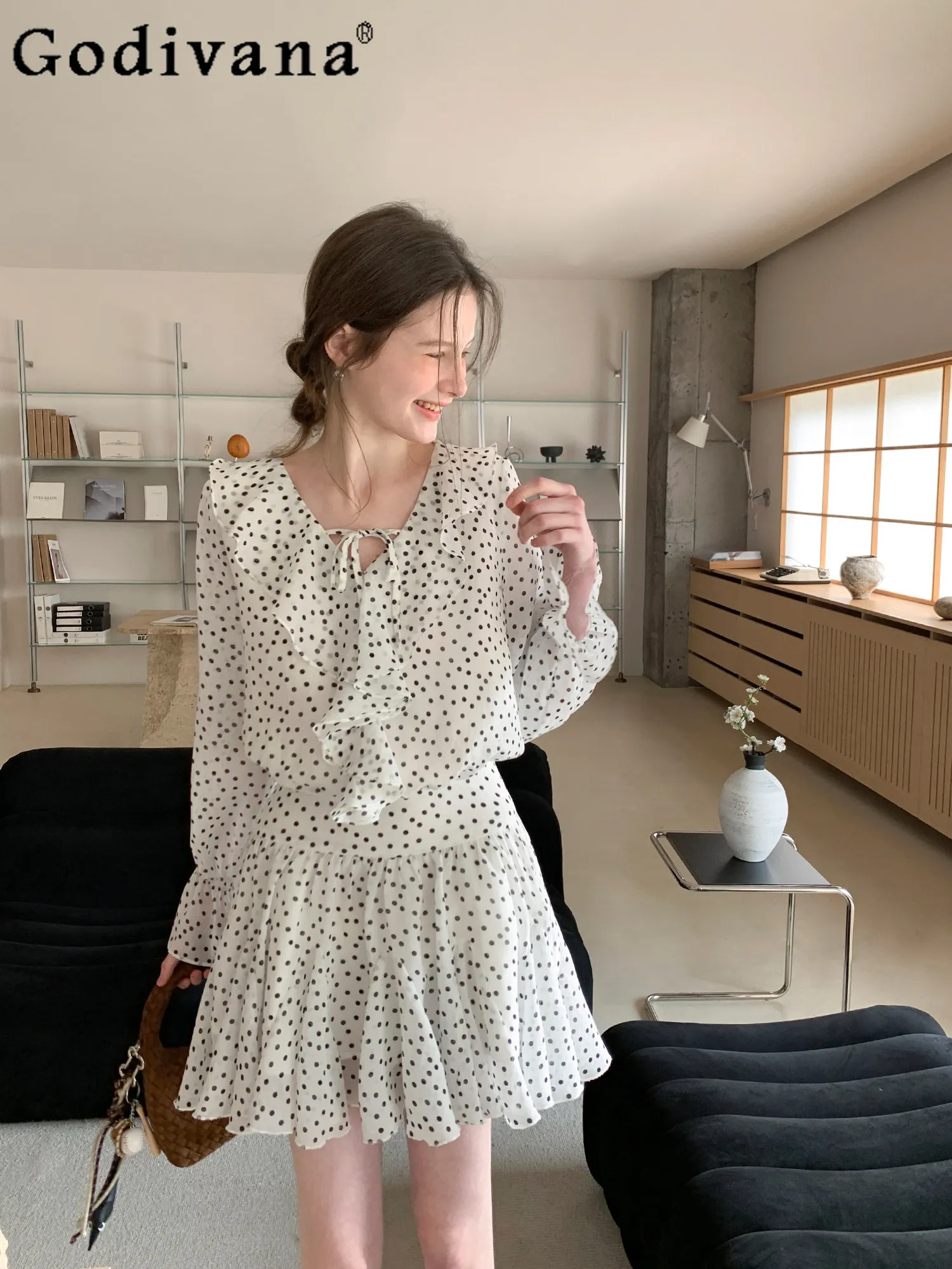 

2026 New French Polka Dot Ruffle Edge Long-sleeved Dress Women's Spring and Summer White Design V-neck Temperament Dress