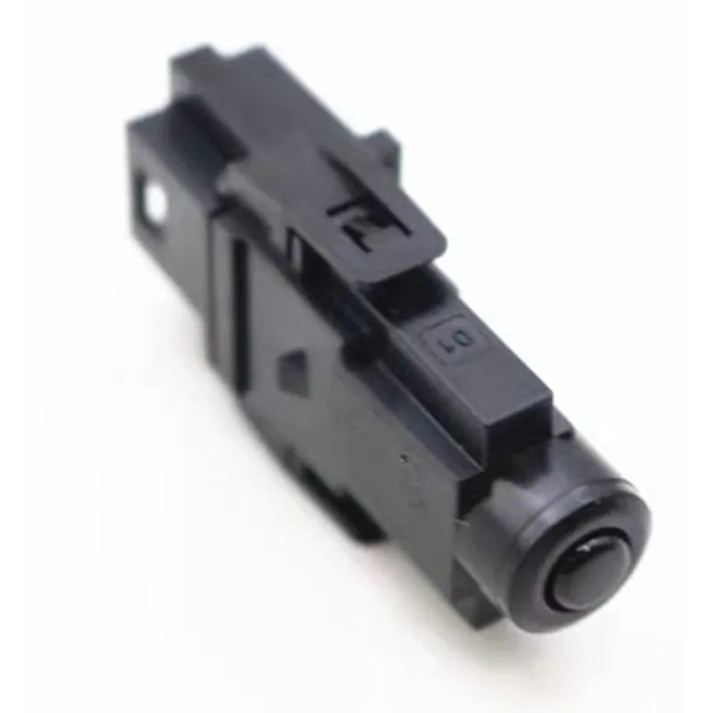 

1pc Indoor Temperature Sensor for Great Wall for WEY VV7 P8 KU33