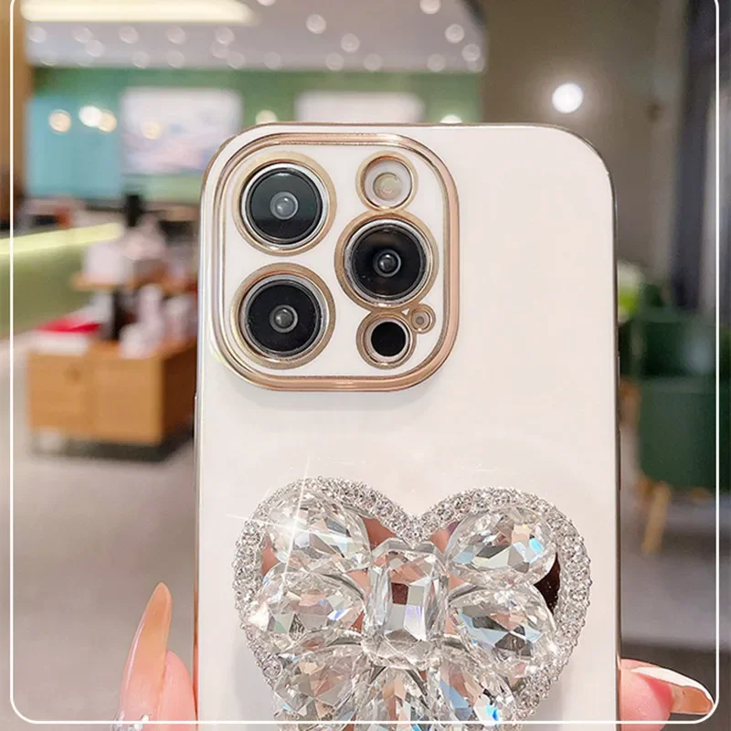 Deluxe Glitter Diamond Heart Stand Phone Case for iPhone 15 14 Plus 13 12 11 Pro Max Case