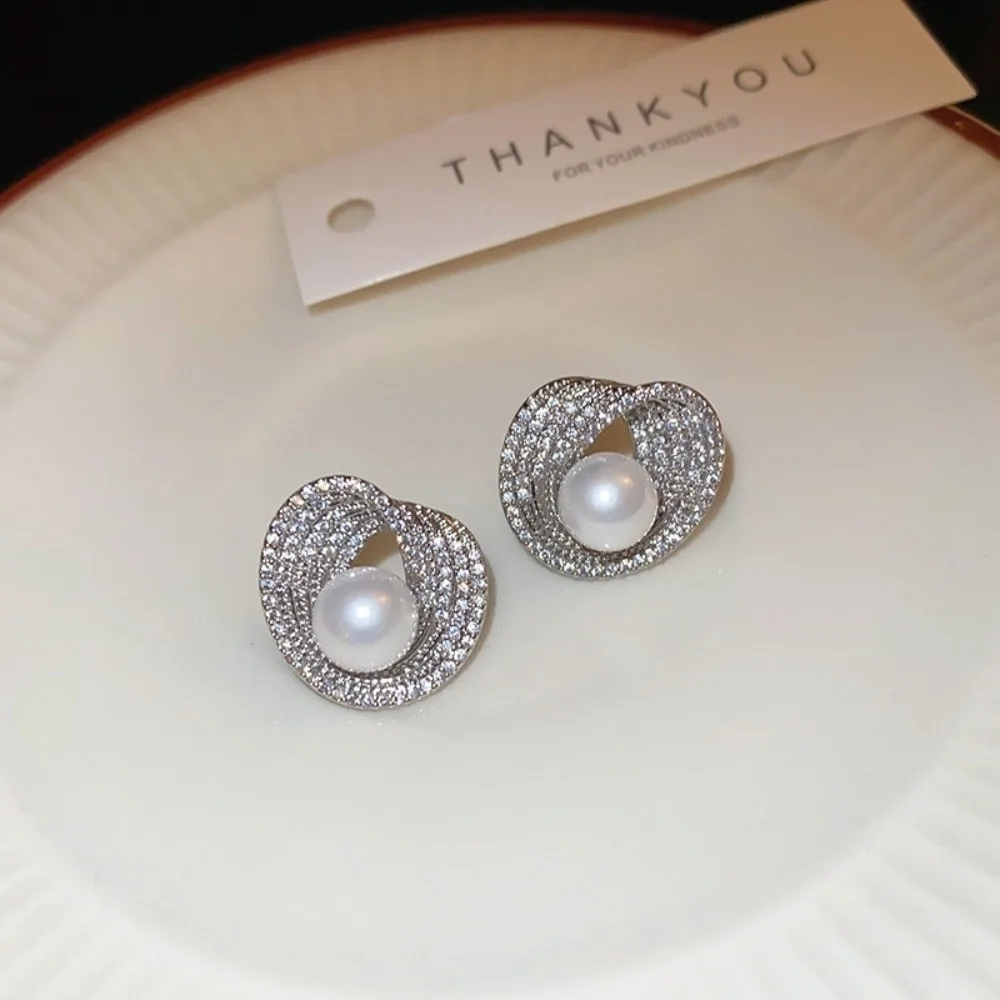 

Rhinestone Pearl Stud Earrings Light Luxury Simulation Freshwater Pearl Bright Pearl Ear Studs Silver White Bling Bling