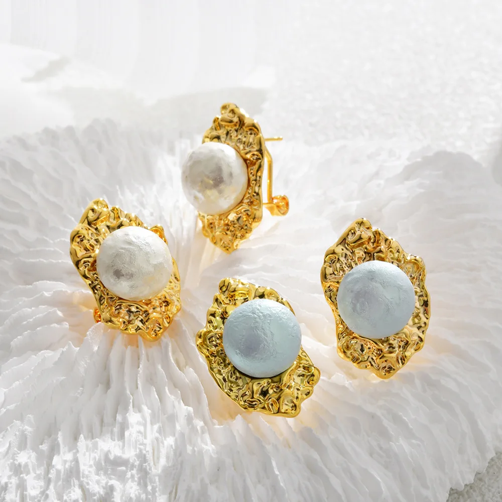 Medieval fashion personalized ear clips, court style light luxury fashion stud earrings, earrings women