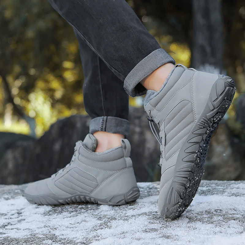 New Winter Cotton Shoes for Couples, Textured Snow Boots, Cold Protection, Waterproof and Warm Outdoor Mountaineering Non-Slip Hiking Shoes