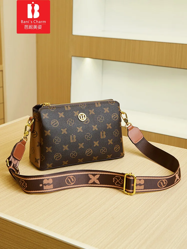 2024 young and middle-aged women's bag atmospheric light luxury fashion everything single shoulder crossbody mini girl bag M007