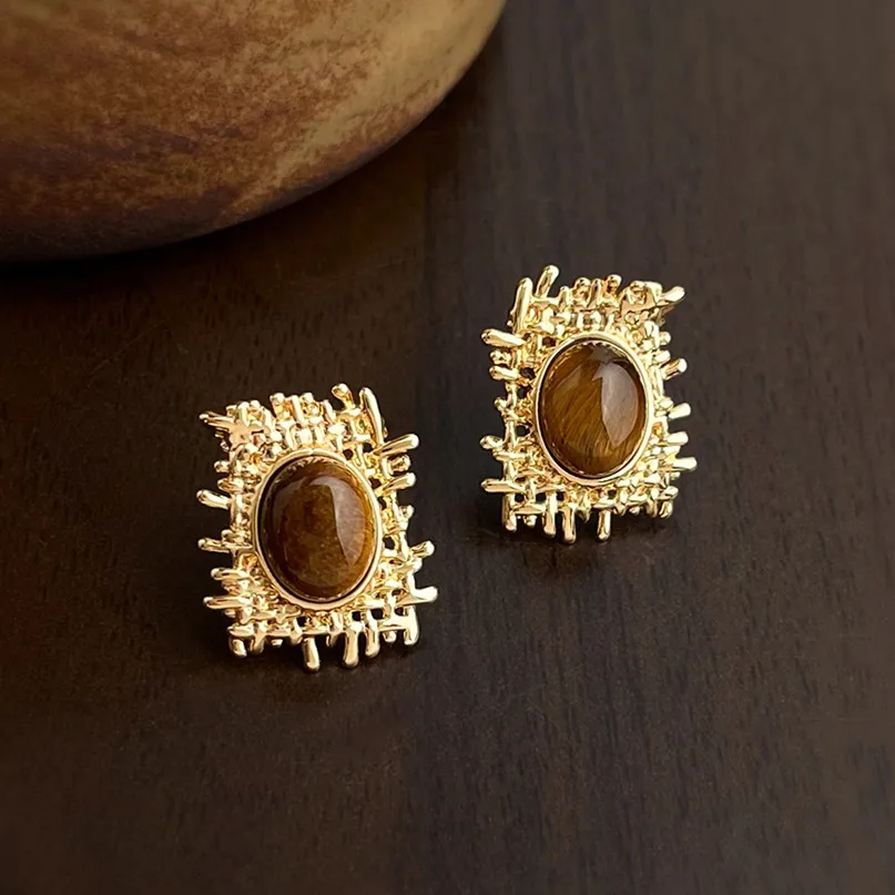 

Women Irregular Woven Stud Earrings with Natural Stone Inside Fashion Gold Color Statement Female Wedding Jewelry Gifts