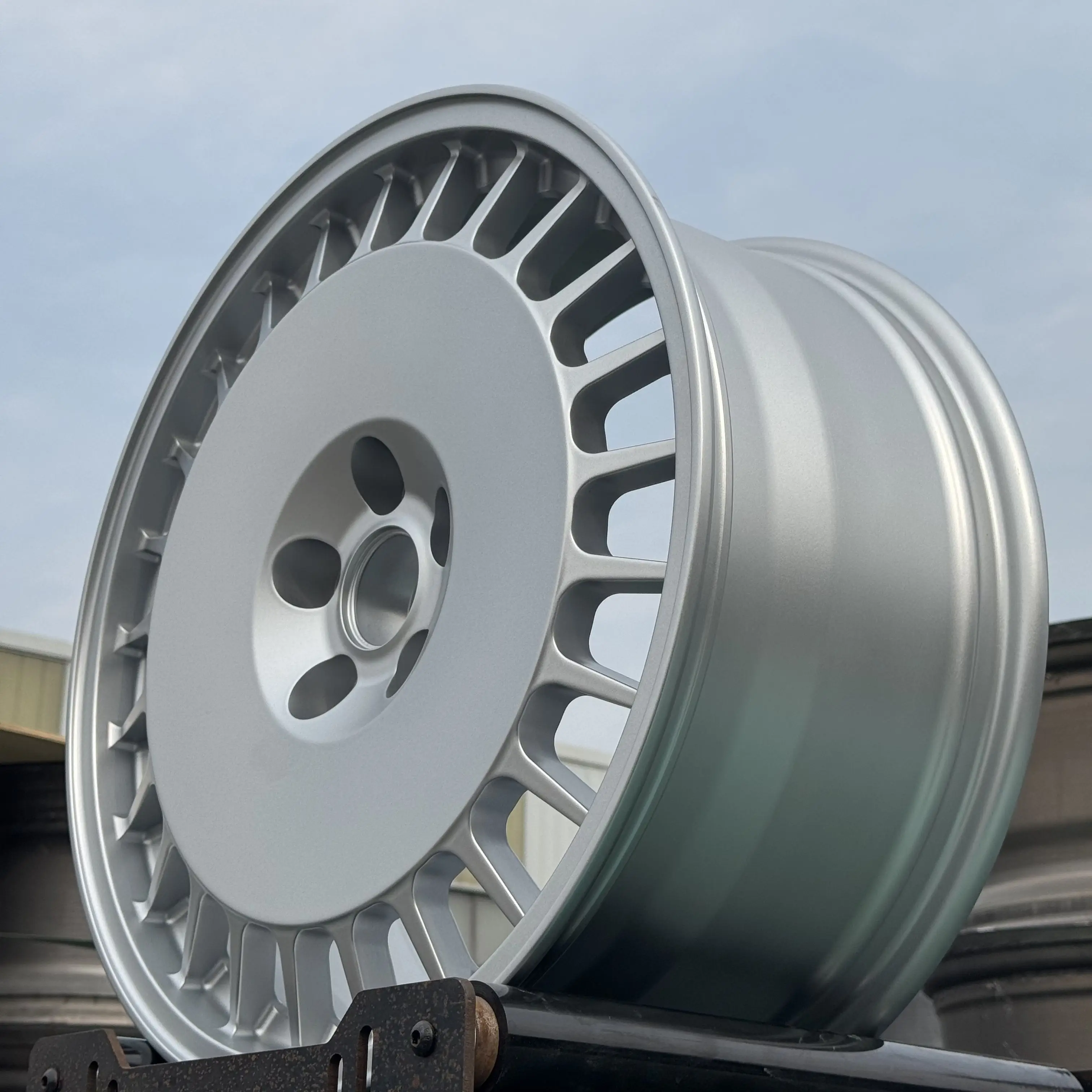 

SY-3022 Custom 1-piece High Quality Forged Wheels 18 19 20 21 Inch 5X112 5X120 Rims for Mitsubishi Evo Ford Fiesta