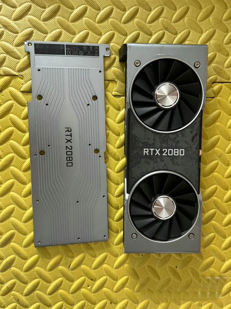 Original-Kühler für die Grafikkarte NVIDIA RTX2080 mit BackPlate. Kühler-Wärmeleitpad Izv