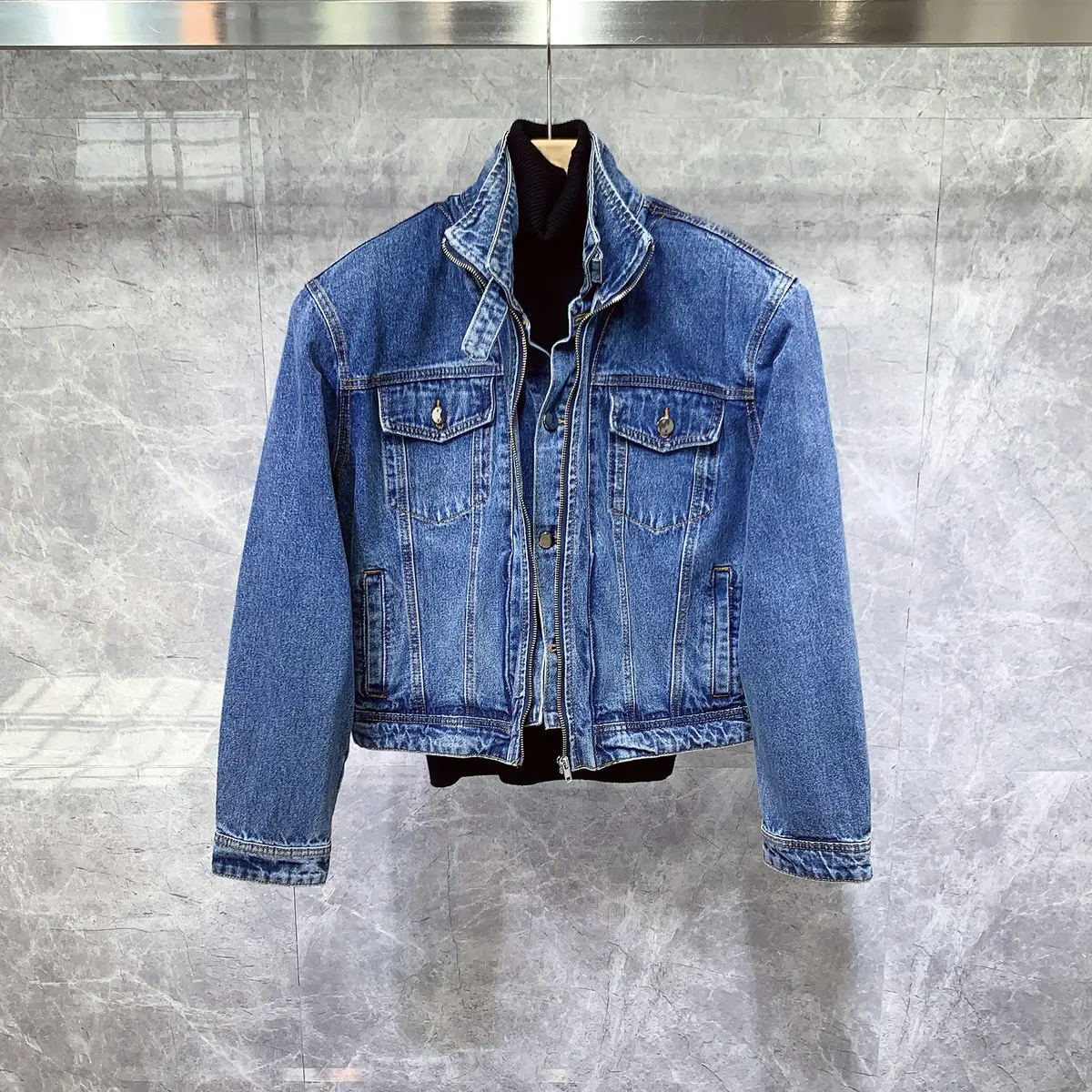 

2025 New Short Ruffian Handsome Denim Jacket Men's Korean Trend Ins Hong Kong Style Casual Motorcycle Tooling Short Jacket