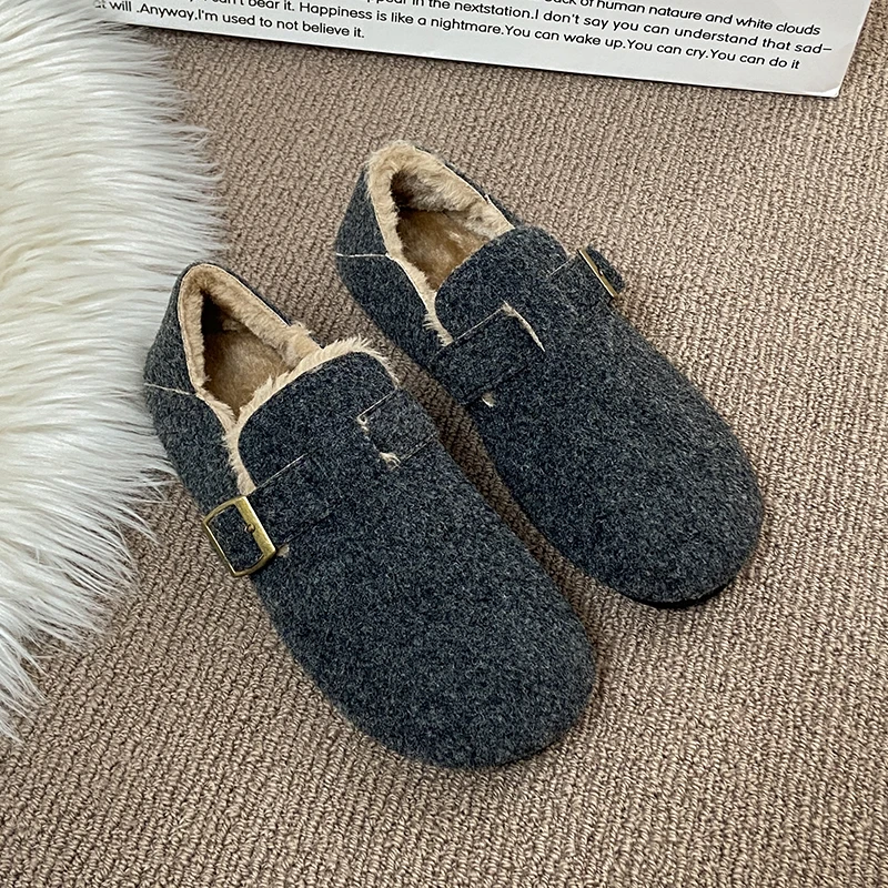 

Осень 2024, новый стиль, простые хлопковые туфли в стиле ретро с флисовой вязкой для женщин, верхняя одежда, модные слипоны на мягкой подошве для ленивых