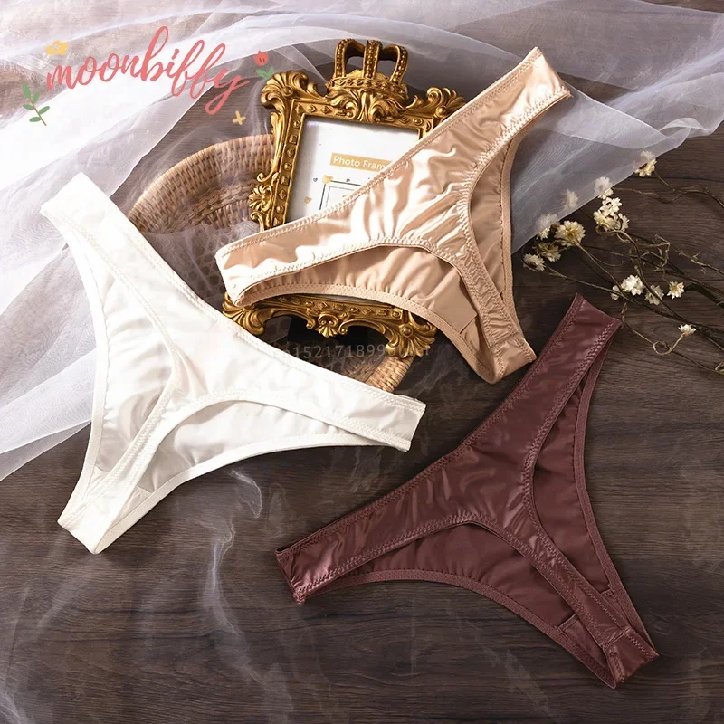 ผ้าไหมซาตินผู้หญิงชุดชั้นในและชุดชั้นในต่ําเอว Quick-drying Thong ผิว Breathable กางเกง G String Tangas