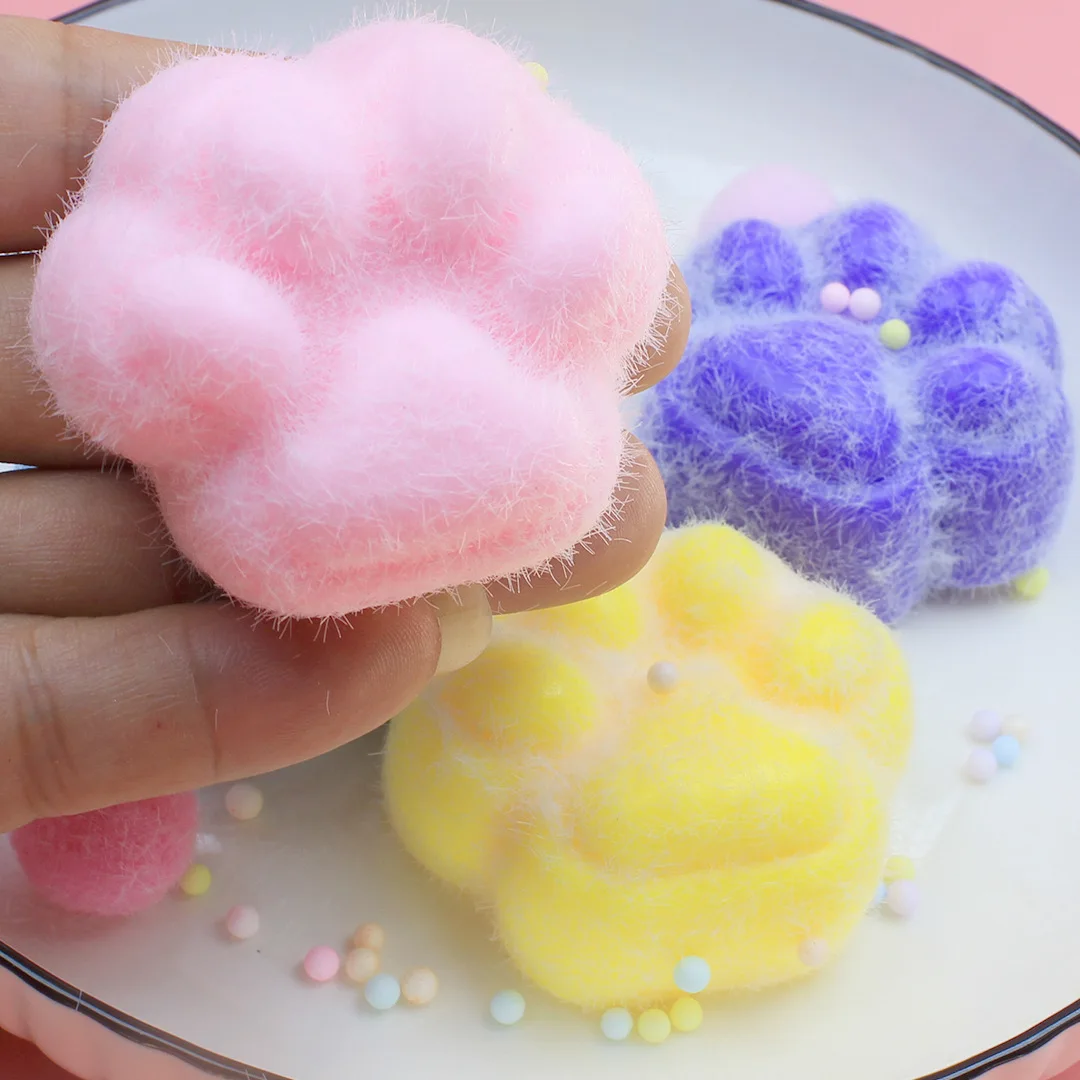 2 unids/bolsa Kawaii lindo gato de peluche pata juguetes para apretar rebote lento juguete de descompresión alivio del estrés relajación para niños juguetes sensoriales