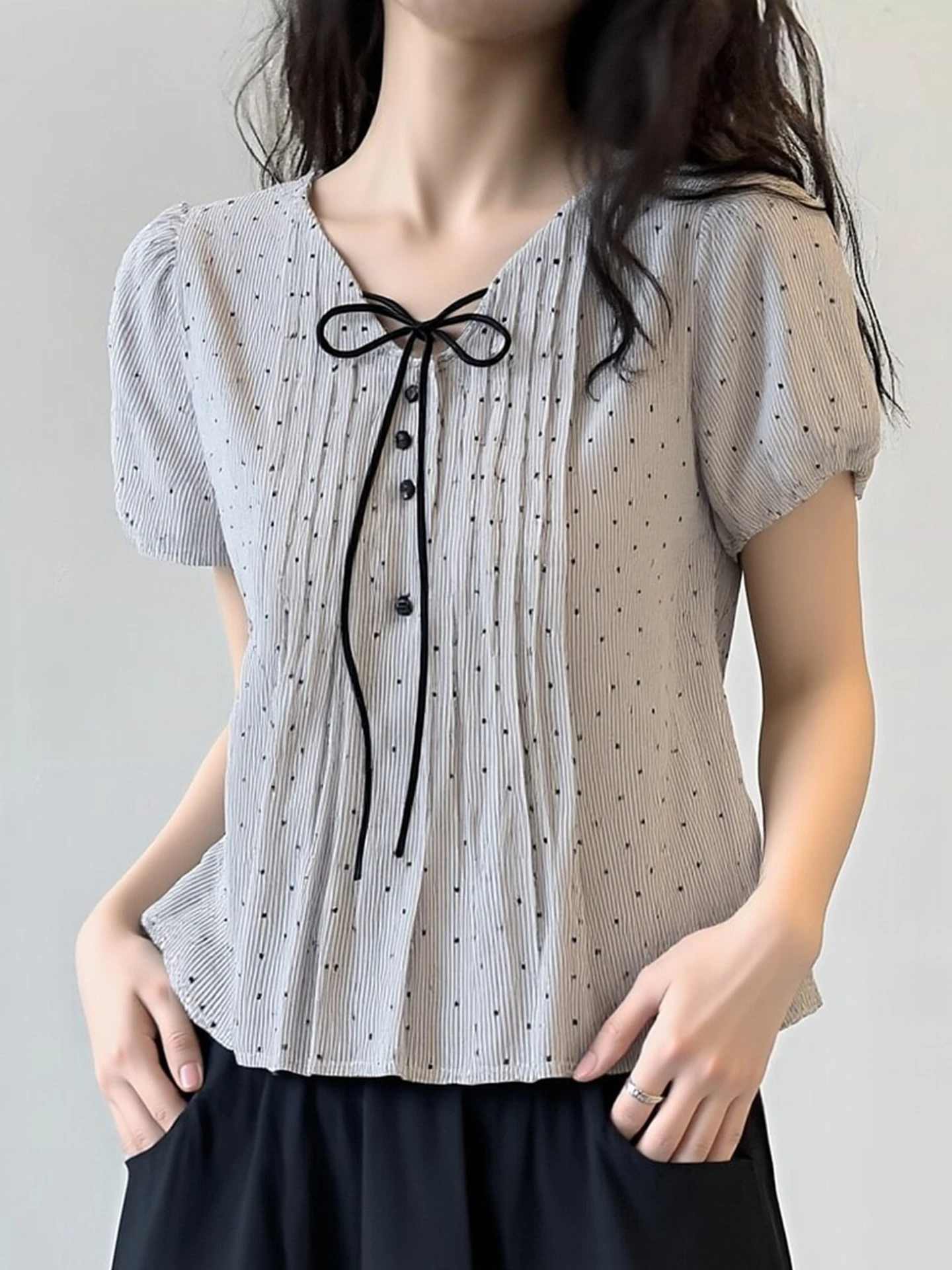 

Fashionable Polka Dot Shirt Women's Knot Tie Blouse Spring Summer Unique Elegant Versatile Korean Style Straight Cut