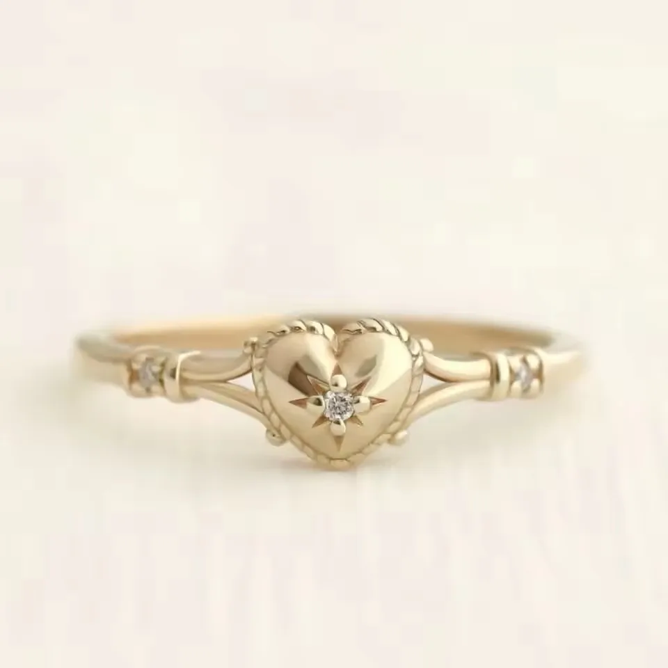 Hot Selling Gold Plated Stainless Steel Rings For Women Heart Ring Jewelry Accessories Wholesale Size 6-11