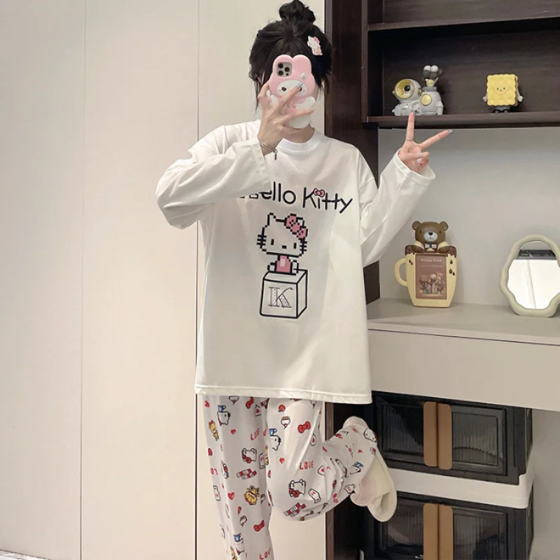 Sanrio Hello Kitty autumn new girl cute print long-sleeved pajamas women sweet cartoon loose loungewear set