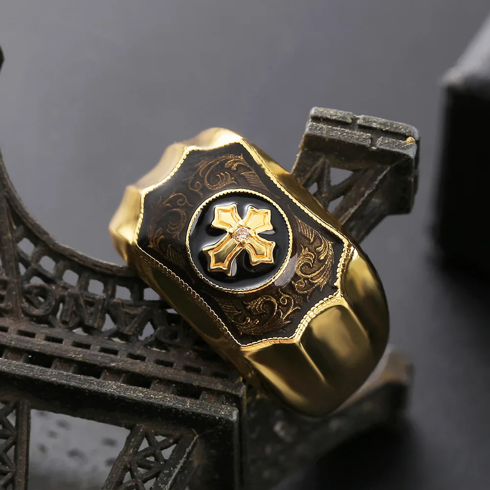 Creative 18k yellow gold black agate Cross Faith and Strength Men's ring