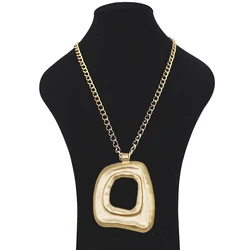 1 x Gold Color Long Gold Chain With A Chic Irregular Pendant Necklace For Women Exquisite Gift Jewelry
