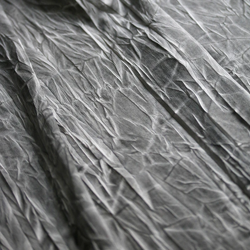 

Retro Gray Tie-dye Irregular Pleated Textured Shirt Fabric Creative Striped Fabric Clothing Designer Fabric