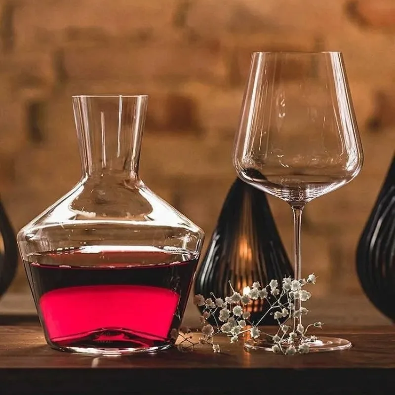 Burgundy Bordeaux Style Ultra-thin Craftsmanship Slim Cup Stems Light Luxury Wine Glass  Birthday Party Bar Classics Goblet