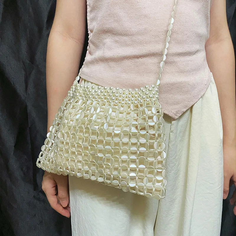 

Hollowed-out Niche Handmade Beaded Bag Simple Crossbody Bag for Ladies Trendy Acrylic Beaded Evening Clutch Bag Sac A Main Femme