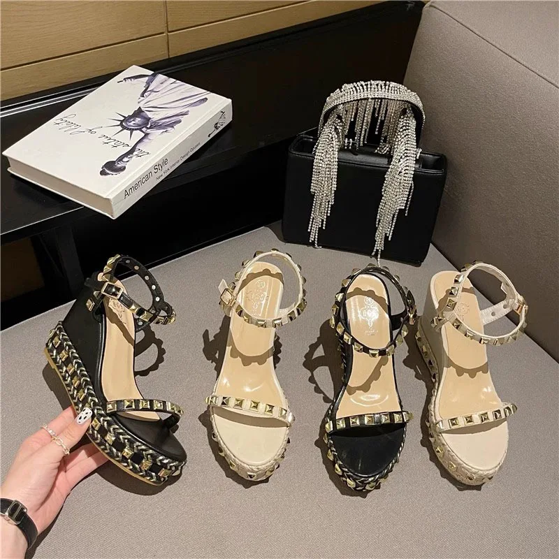 Handmade Sandal Black Shoes for Women Buckle Strap Clogs Wedge 2024 Summer Rope Beige Fashion Platform Low Thick Comfort Girls