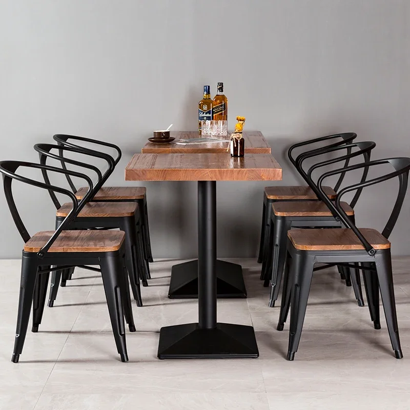 Wholesale Classical Industrial Style Restaurant Bar Furniture Wooden Desk Top Dining Table And Black Metal Chair Sets