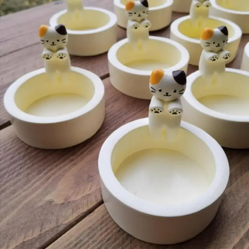 Kitten Candle Holder Warm Paw Cat Plaster Candle Holder Cute Cartoon Candle Holder Decoration Gift for Children Girls Women