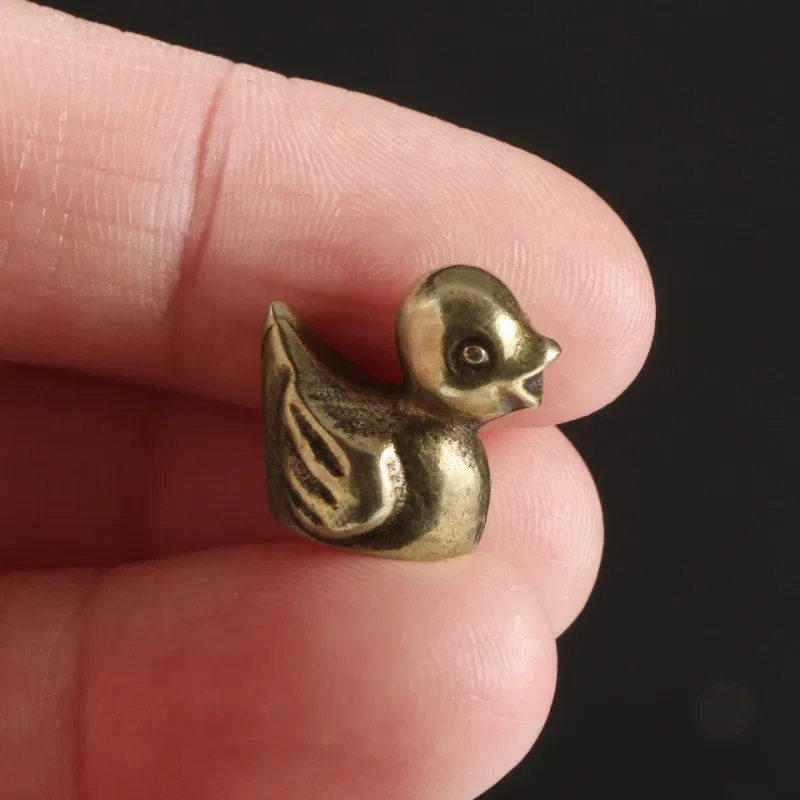 Brass Duckling Tabletop Ornament Cute Mini Duckling Car Ornament Metal Figurine Home Decoration Accessories Miniatures