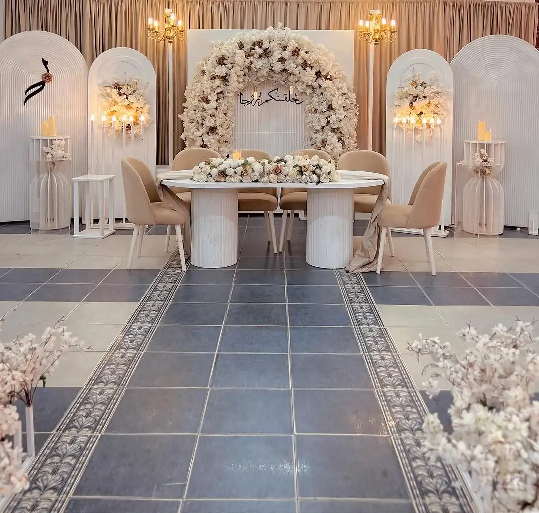 

Wholesale Hot Design Arch Ripple Backdrop PVC Wedding Backdrop for Party Wedding Decoration