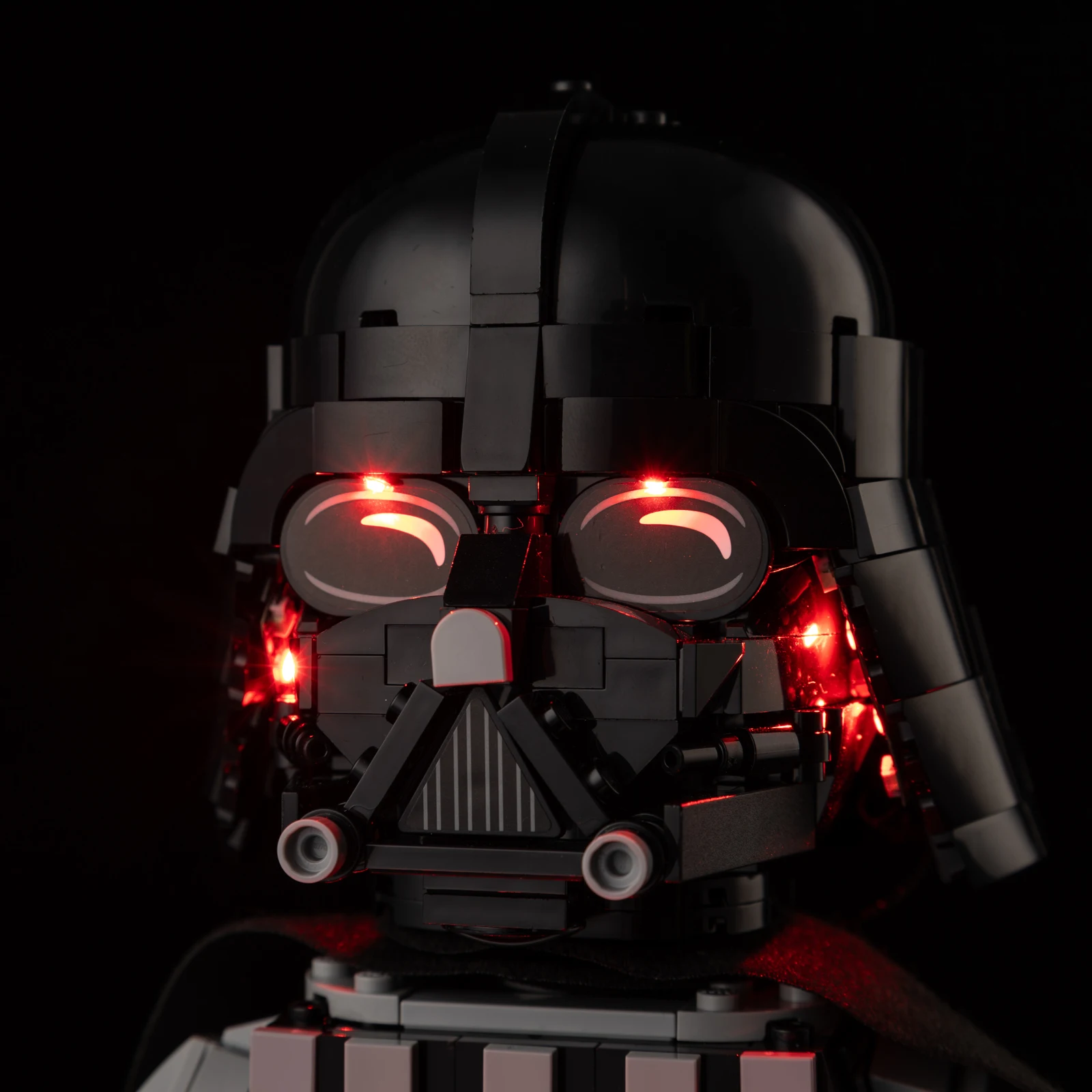 LED Lighting Set Suitable for LEGO Up-Scaled Darth Vader Minifigure 75461 Building Blocks