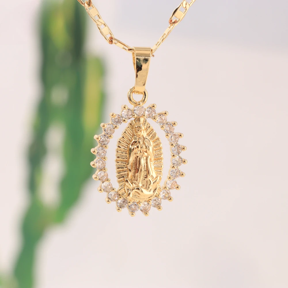 

Ruixi Jewelry New Arrival Religious Virgin Mary of Guadalupe Necklace Pendant Metal Gold-plated Zirconia Pendant