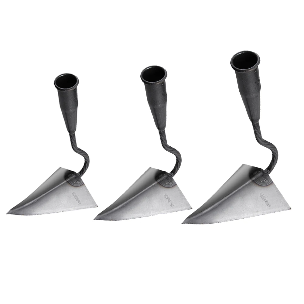 Farm Tools Hoes Triangle Furrow Hoe Plowing Hoe Agricultural Land Turning Loose Soil Hoe for Household Vegetable Planting