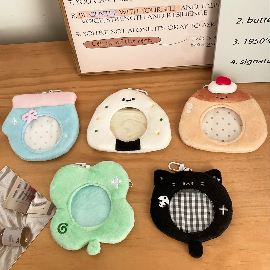 Plush Badge Storage Bag Anime Cartoon Card Holder Mini Keychain Pendant Small Hanging Protective Pouch