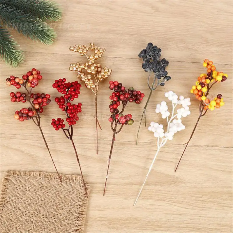 Wreath Carefully Handcrafted Useful Red Berry Branch Holiday Decoration Artificial Flowers Easy To Hang Convenient Durable