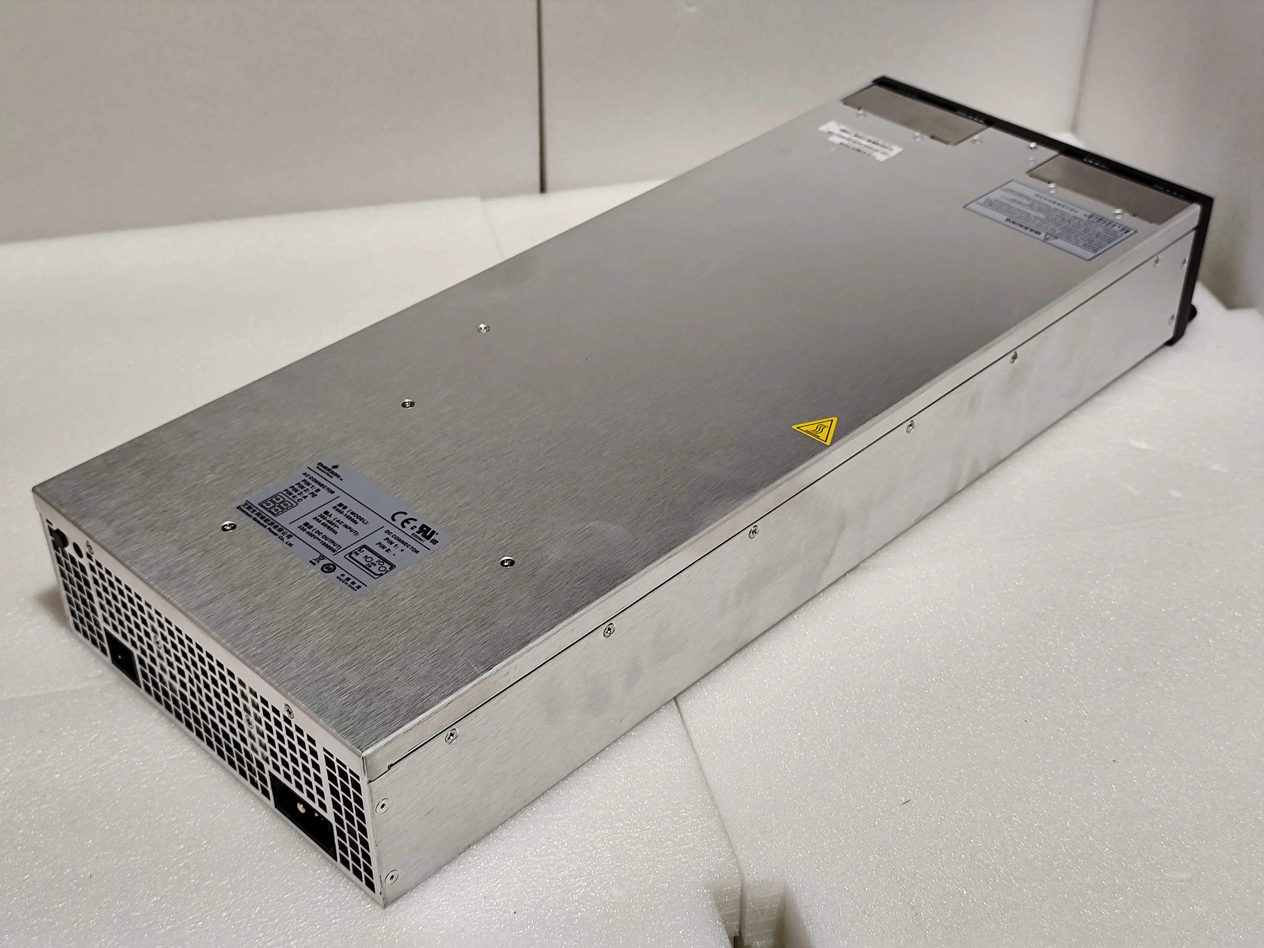 R400-15000e 336-400V-15kW communication power supply rectifier module power module