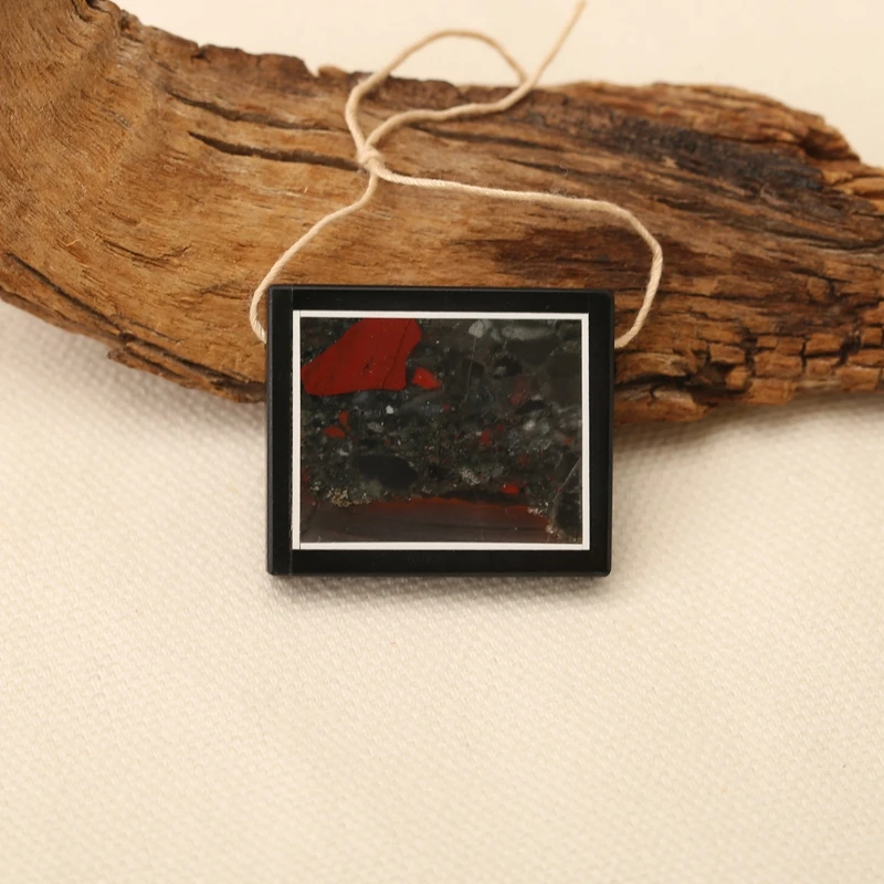 

Natural Gemstone Intarsia Pendant Bead Obsidian Howlite African Red Jasper 32x27x6mm 11g for Jewelry Making