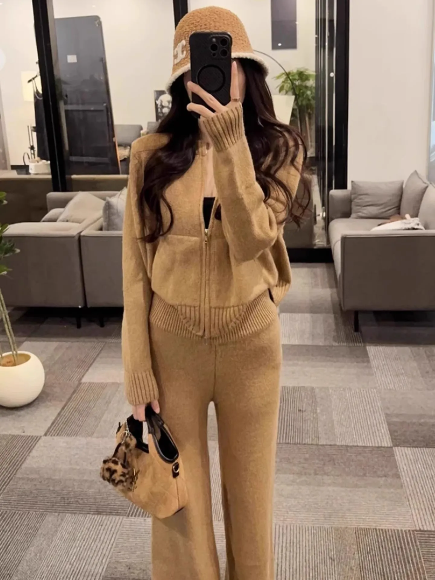 Laid-back Style Knitted Set High Waist Slim Fit Cardigan And Wide Leg Pants Two Piece Suit Autumn Fashion Women's Ensemble