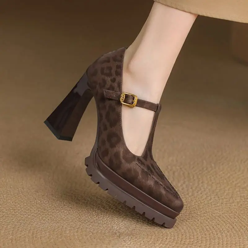 أحذية عالية الكعب واحدة موضة جديدة أشار تو الجلد المدبوغ زلة حزام منصة أحذية كعب كتلة عدم الانزلاق #1