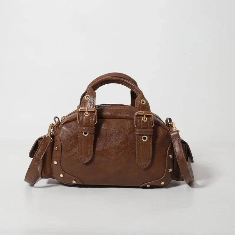 

Handbag Maillard Boston Women 2025 New Retro Motorcycle Bag Handbag Versatile Mini Hand-held Shoulder Crossbody Bag Paquete