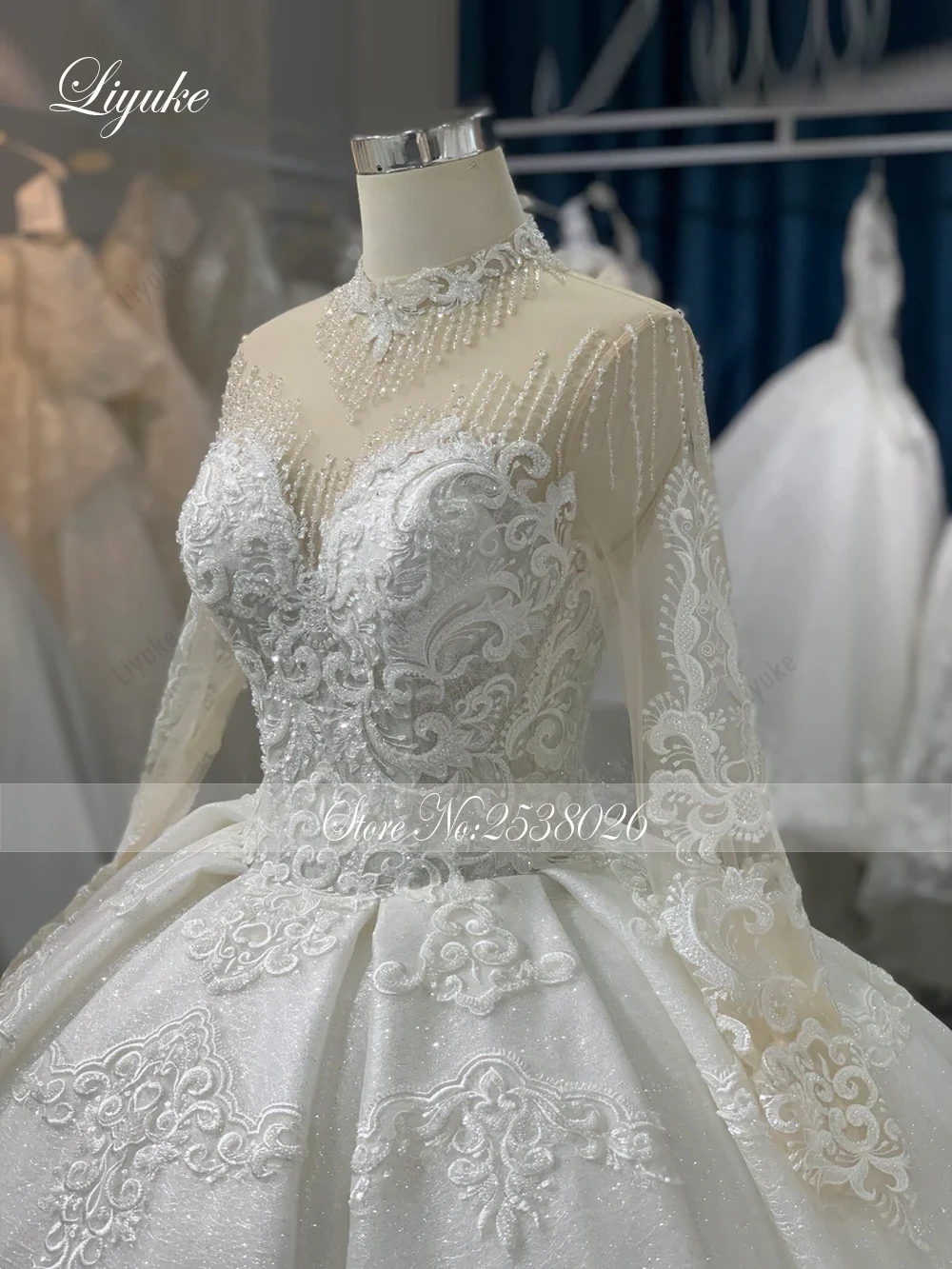 Liyuke op maat gemaakte luxe glanzende kant hoge kraag baljurk trouwjurken kralen parels volledige mouwen prinses bruidsjurken
