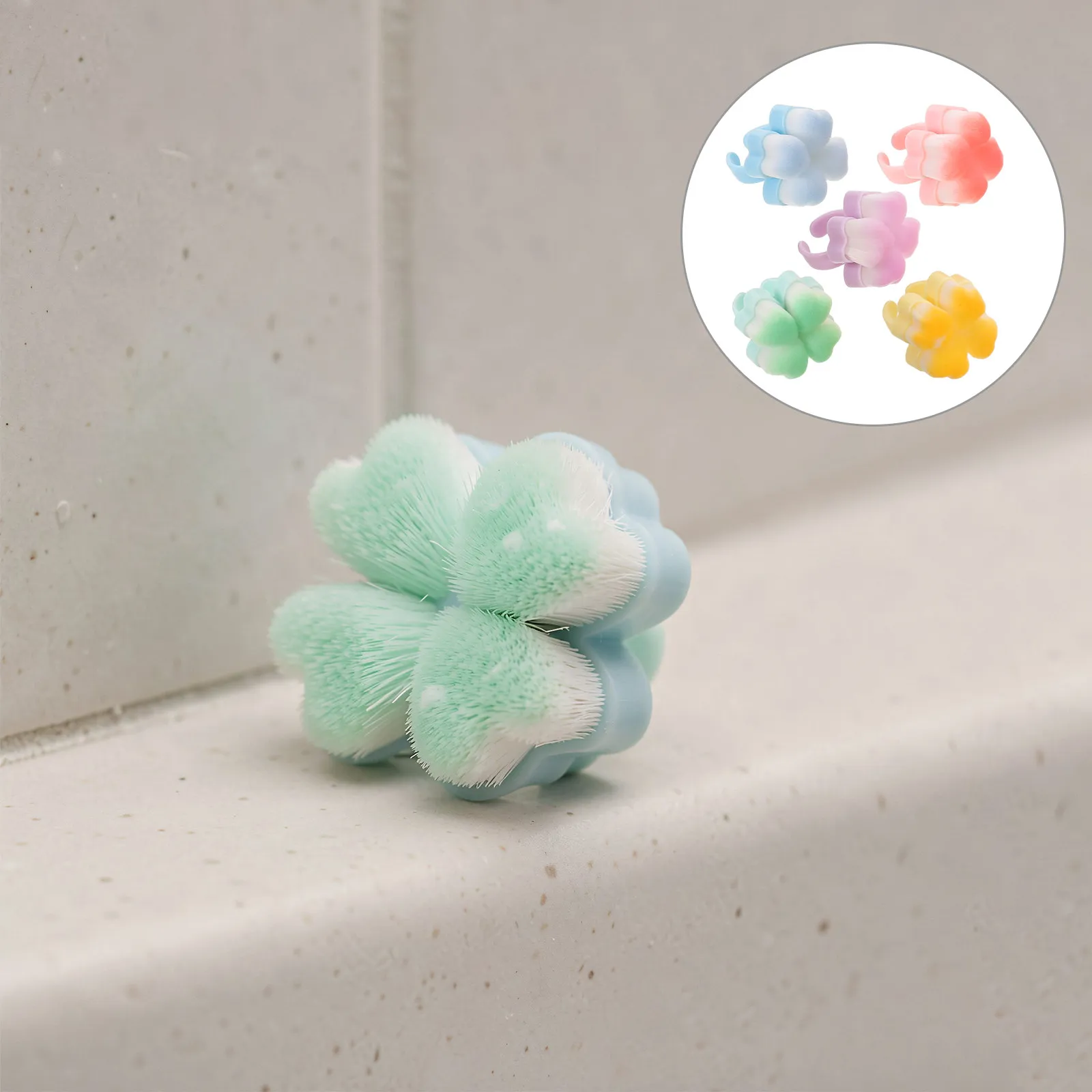 5Pcs Nail Dust Brush Ring Four-Leaf Clover Soft Bristle Portable Manicure Pedicure Nail Tech Cleaning Tool Salon Use