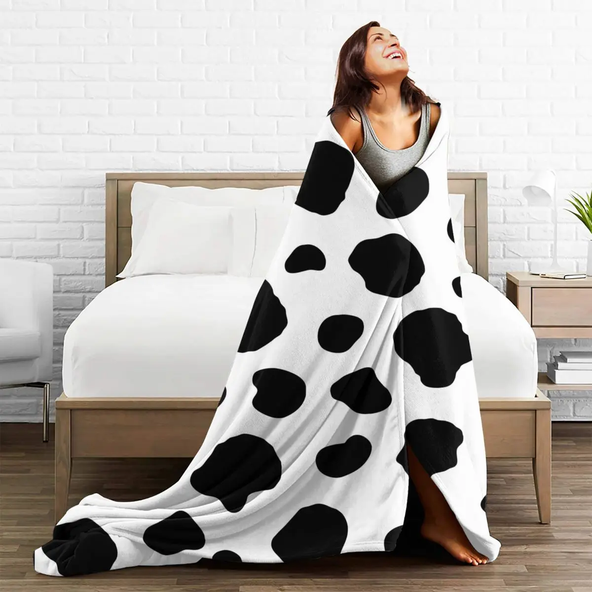 Cow Blanket Fleece Spring Autumn Cute Black And White Breathable Soft Throw Blankets for Sofa Travel Rug Piece