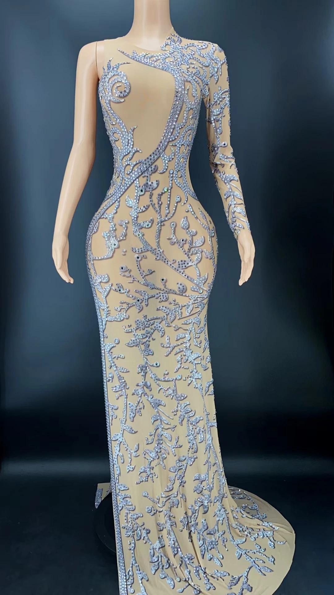Sparkly High Split Floor-lengt - Women Formal Wear Photoshoot 评论和价格