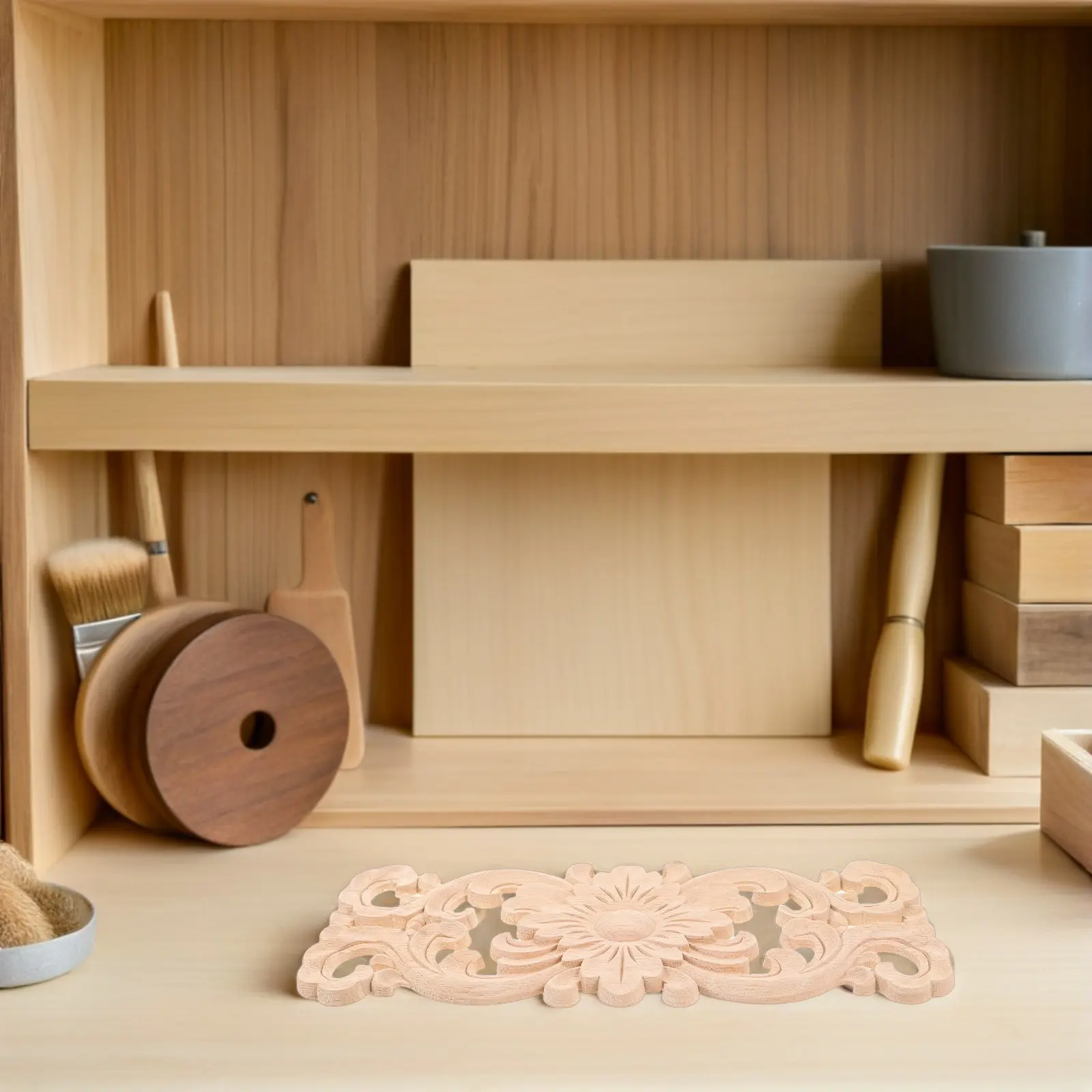 

2Pcs Wood Carved Appliques Vintage Ornate Unpainted Handmade Onlays for Furniture Decoration Wall Art DIY Home Decor Crafts