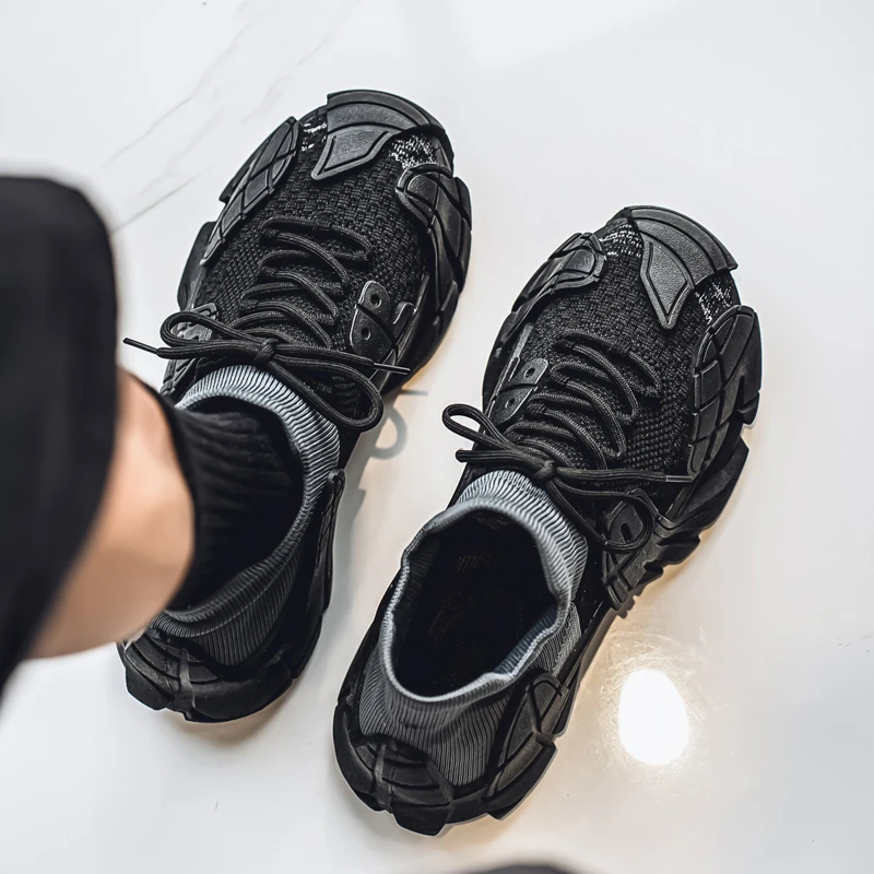 2025 new brand original comfortable lightweight sports running shoes men's breathable mesh casual sneakers