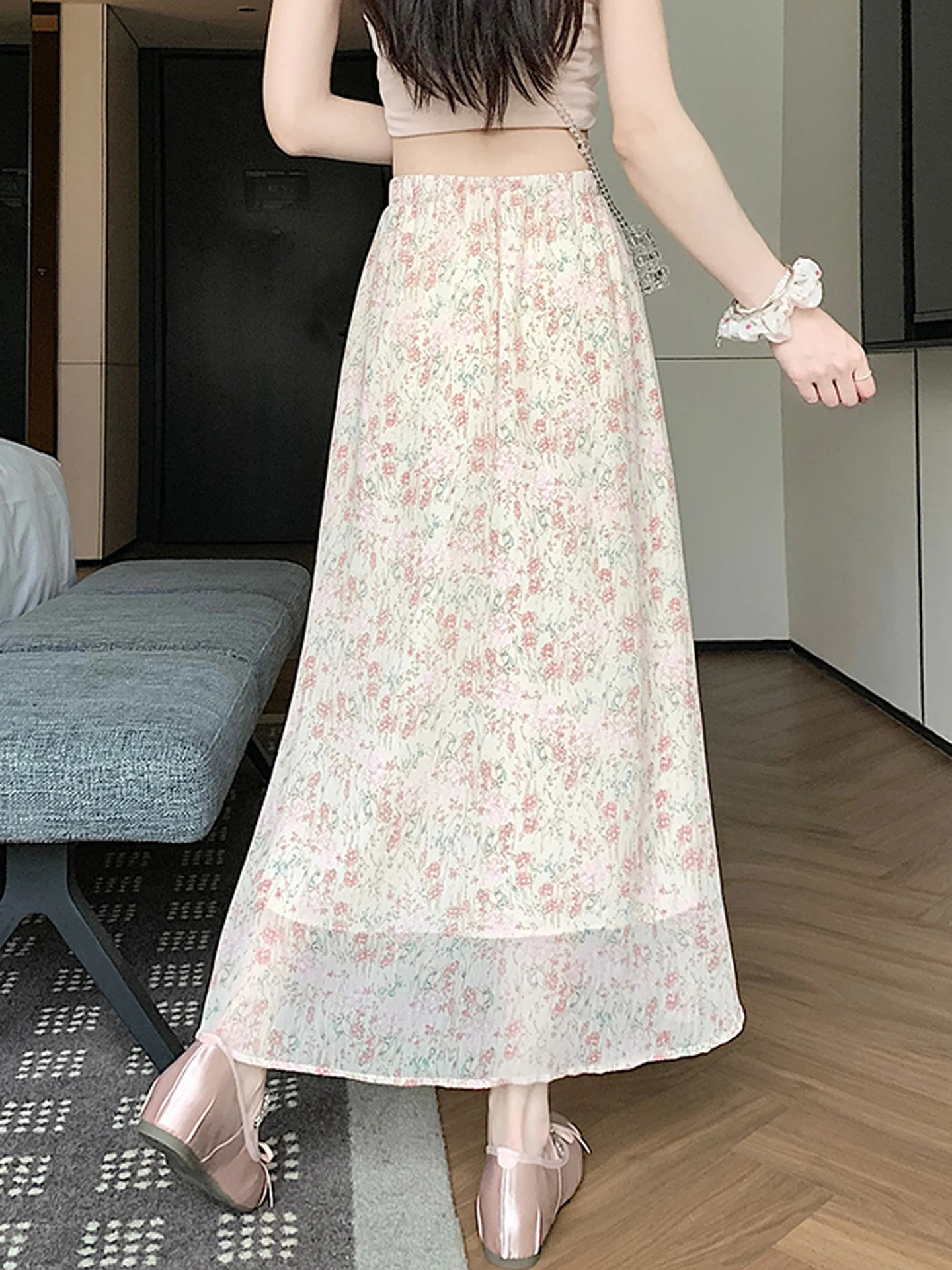 

Summer 2026 New High Waist Ice Silk Chiffon Floral Half Skirt Women's A-Line Umbrella Skirt Large Swing Long Skirt