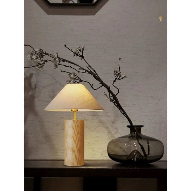 Wabi Sabi New Chinese Vintage Brass Solid Wood Table Lamp LED Ambient Light Living Room Bedroom Bedside Guesthouse Decor Novelty