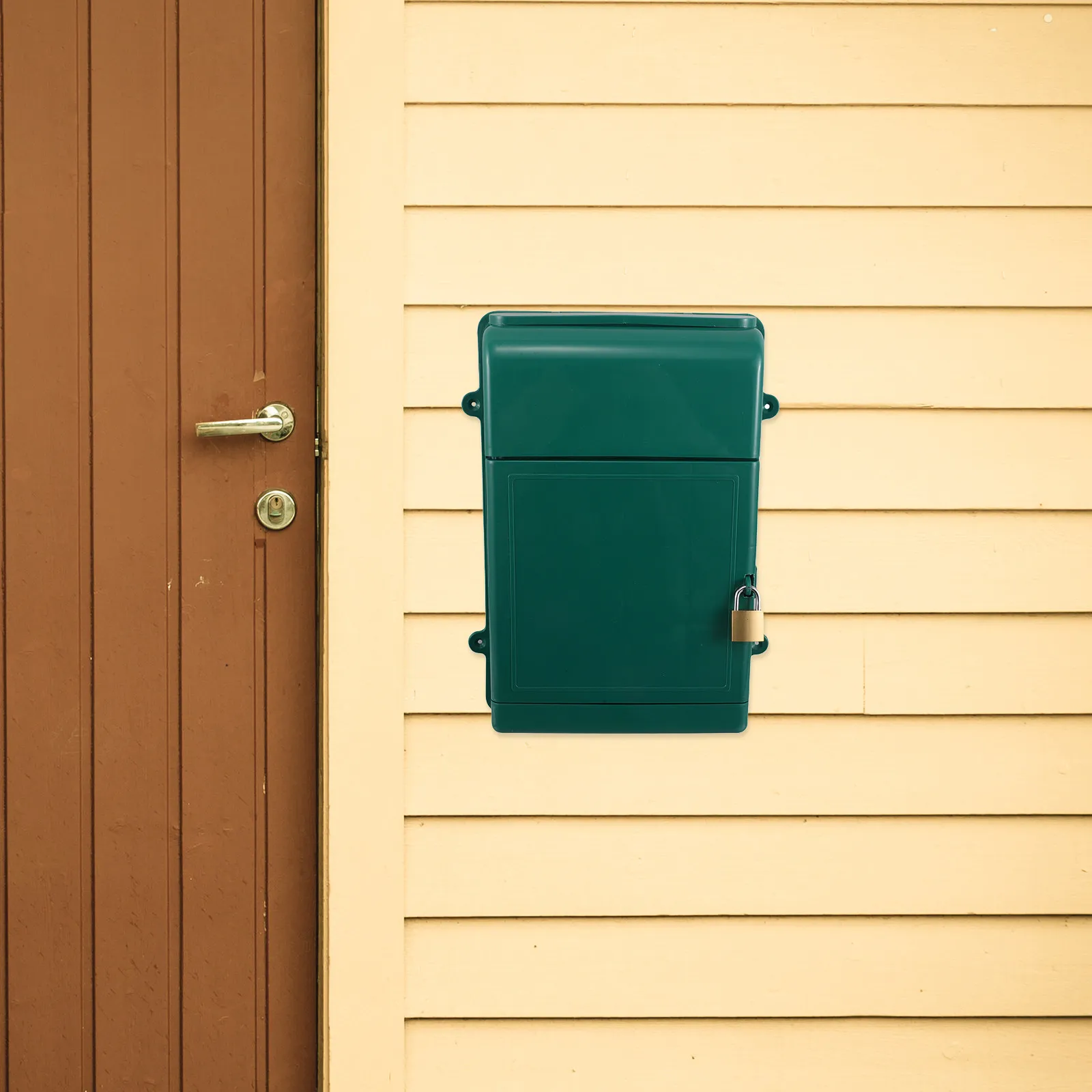 Outdoor Wall Mount Mailbox – Rainproof, Lockable, Secure Key Storage Box for Home, Office, and Garden